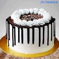 Black Forest Escule Cake