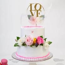 Love & Anniversary Cake